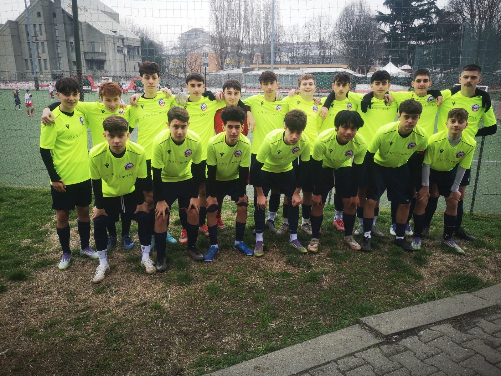 2010 - Tre punti d’oro tra luci ed ombre - Ci teniamo stretto il risultato